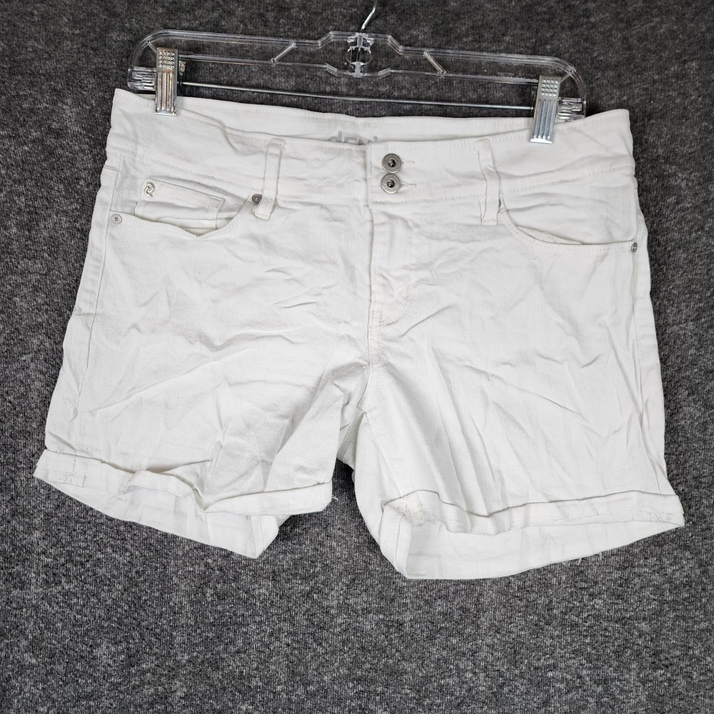 Denizen from Levis Shorts Womens 6 White Cuffed Denim Mid Rise EUC